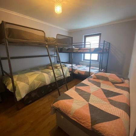 Dublin Airport Big Rooms With Bathroom Outside Room - Kitchen Only 7 Days Reservation Extérieur photo