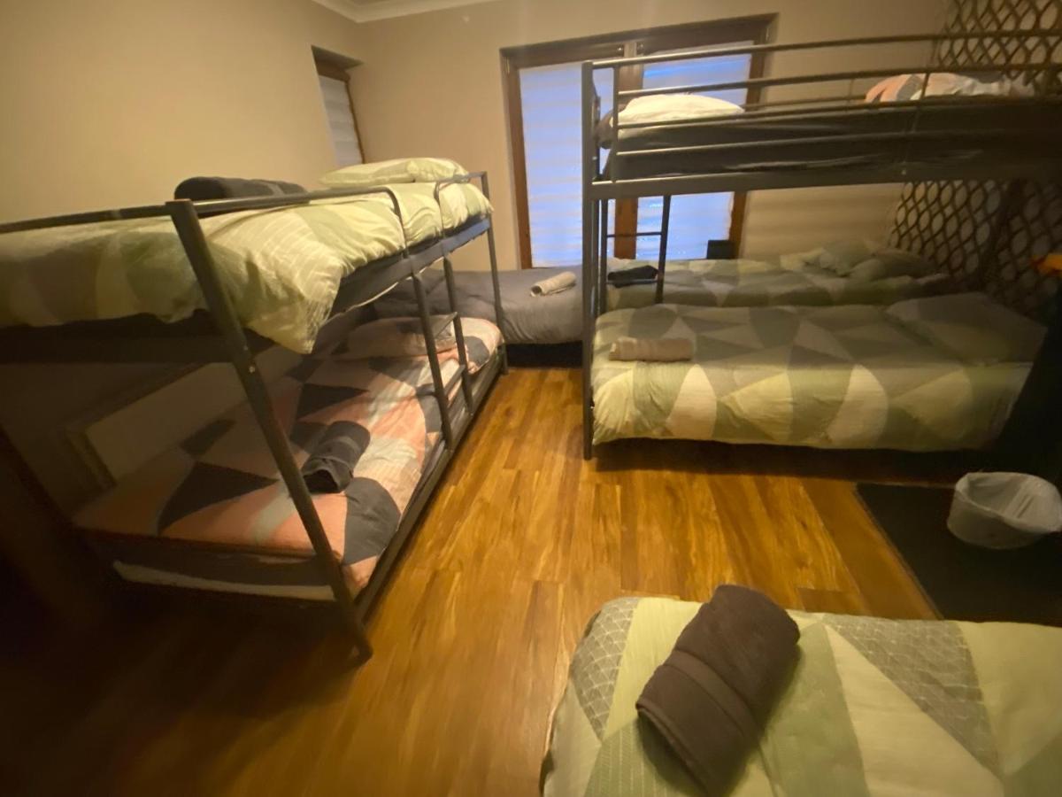 Dublin Airport Big Rooms With Bathroom Outside Room - Kitchen Only 7 Days Reservation Extérieur photo