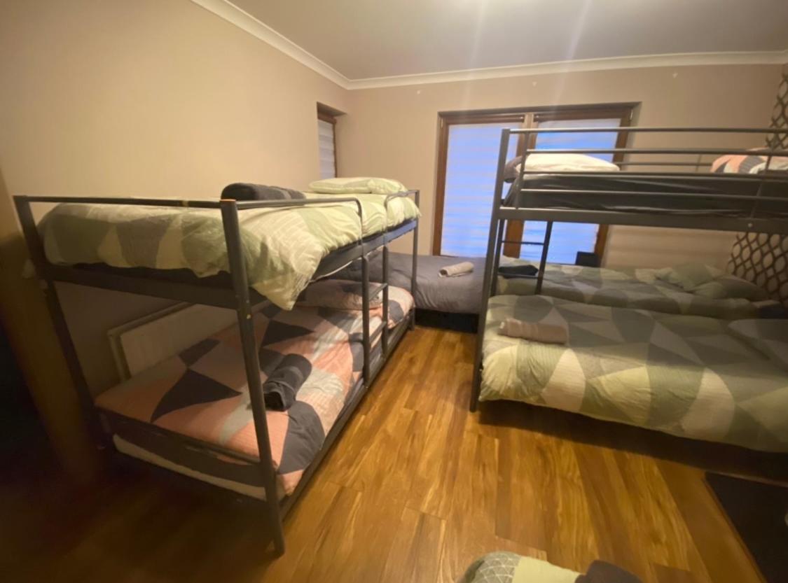 Dublin Airport Big Rooms With Bathroom Outside Room - Kitchen Only 7 Days Reservation Extérieur photo